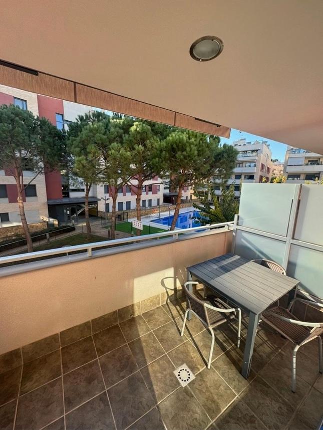 Precioso Piso Cerca De Playa Fenals Con 2 Piscinas Y Terraza Lloret de Mar
